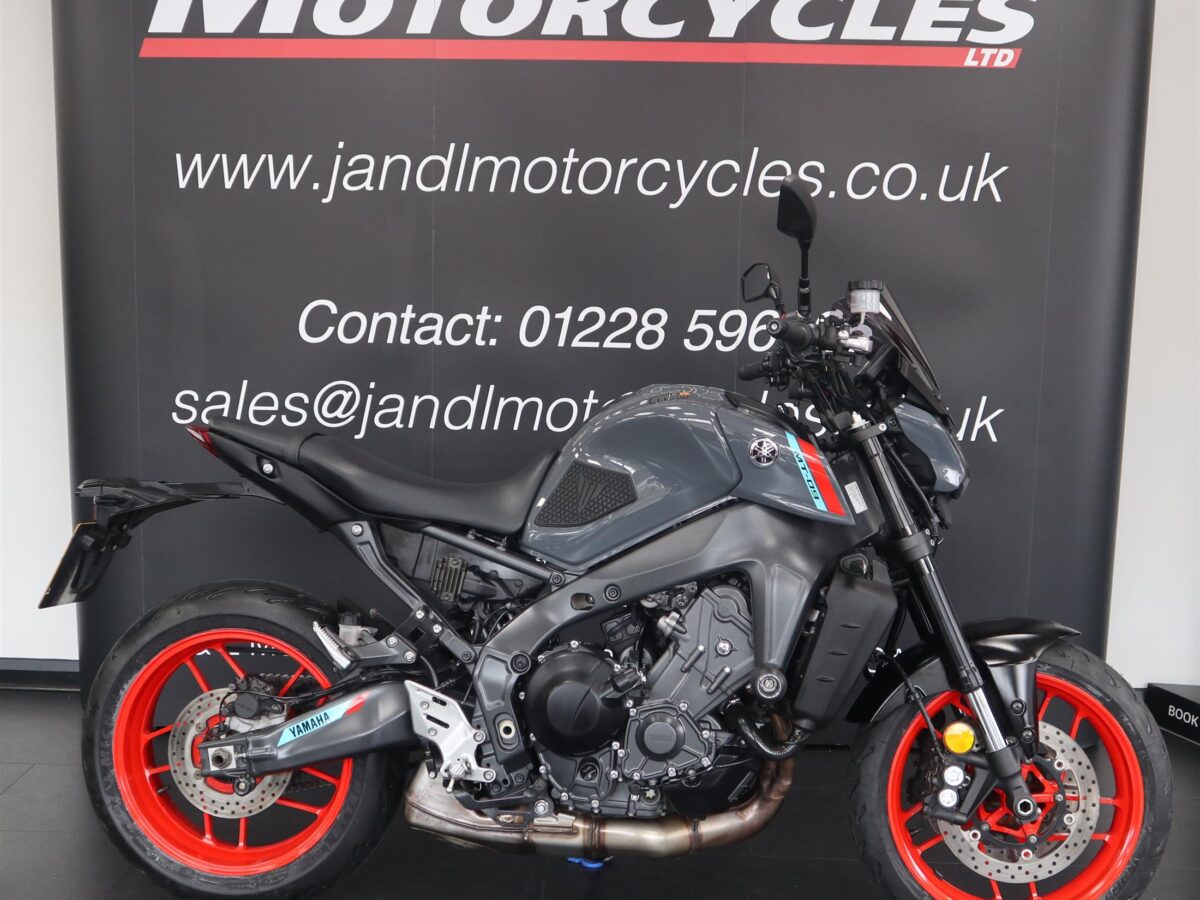 Yamaha MT09, One Owner From New, Full Service History! Remainder of Manufacturers Warranty